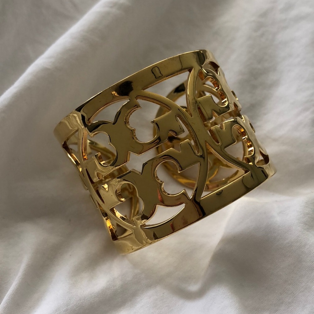 Tory burch cuff bracelet / bangle. Great!